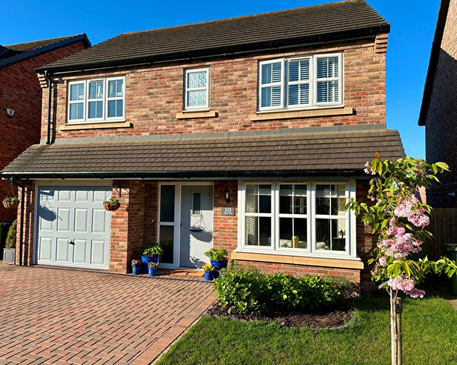 4 Bedroom Detached House For Sale In Heaton Way, Kirkham, Preston, PR4