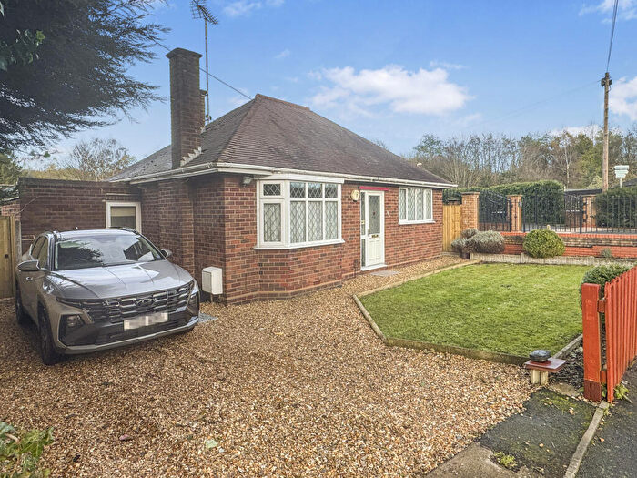 2 Bedroom Bungalow To Rent In St. Peters Road, Gads Green, Dudley, West Midlands, DY2