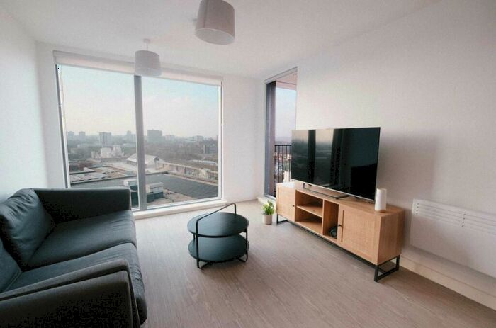 1 Bedroom Flat To Rent In The Landmark, Salford, Manchester, M5