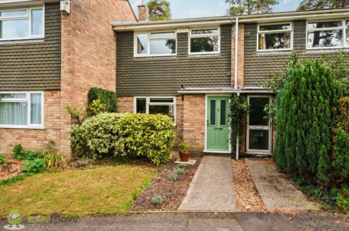 2 Bedroom Terraced House For Sale In Wellington Crescent, Baughurst, Tadley, Hampshire, RG26