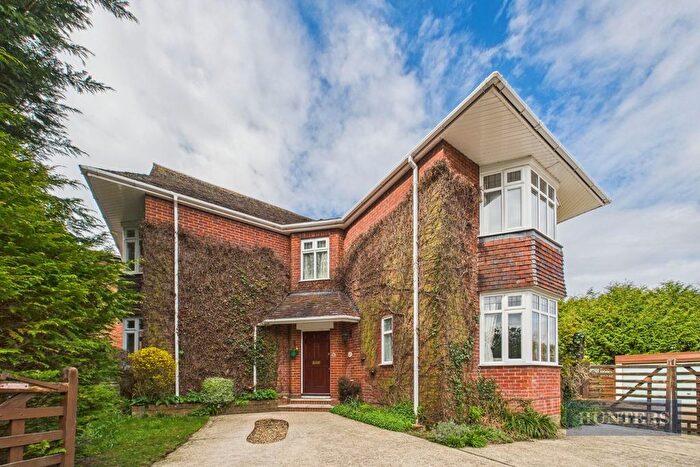 4 Bedroom Detached House For Sale In Willis Road, Southampton, SO16