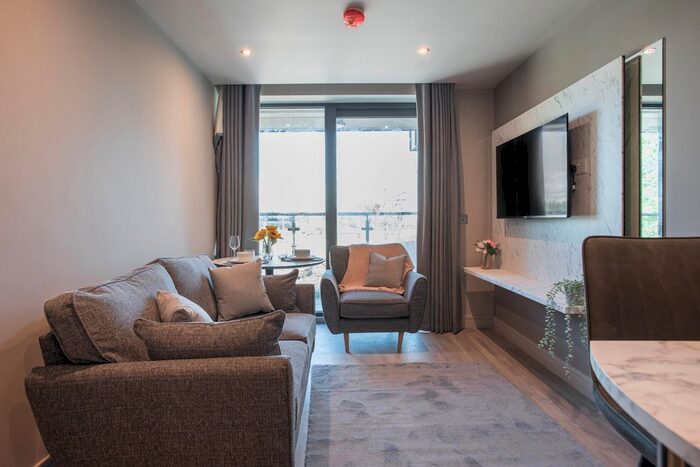 1 Bedroom Flat To Rent In Knocknagoney Road, Belfast, BT4