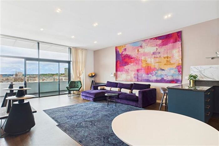 3 Bedroom Apartment To Rent In Pilgrim Street, Newcastle Upon Tyne, NE1