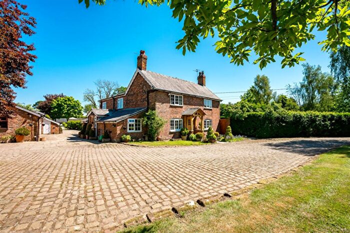 4 Bedroom Detached House For Sale In Lot Nook House, Cliff Road Acton Bridge, CW8