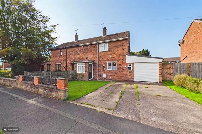 2 Bedroom Semi-Detached House For Sale In Pennycroft Road, Uttoxeter, Staffordshire, ST14