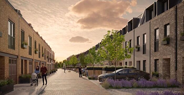 3 Bedroom Town House For Sale In Edwin Road, Twickenham, TW2