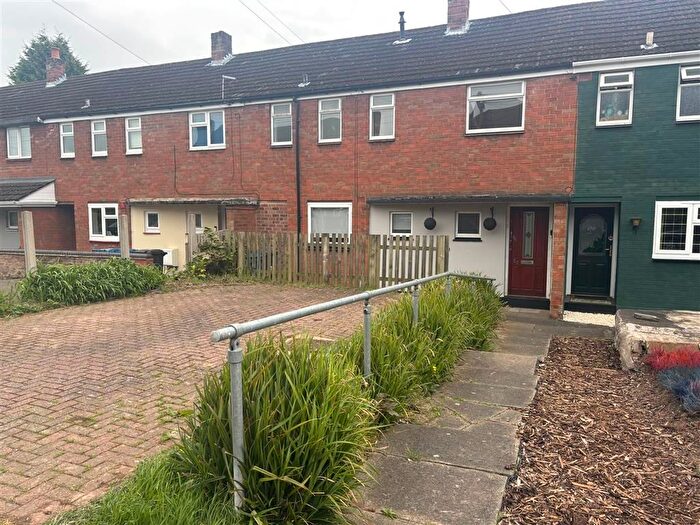3 Bedroom Property To Rent In Greencroft, Lichfield, WS13