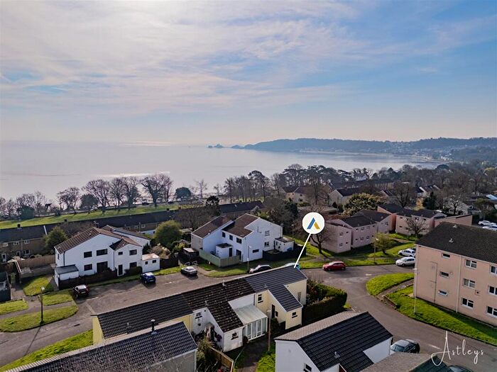 3 Bedroom Semi Detached House For Sale In Baywood Avenue, West Cross, Swansea, SA3