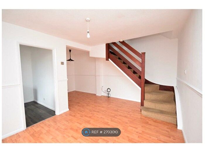 2 Bedroom Terraced House To Rent In West Court, Leighton Buzzard, LU7