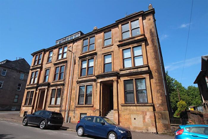 4 Bedroom Flat For Sale In Ardgowan Square, Greenock, PA16
