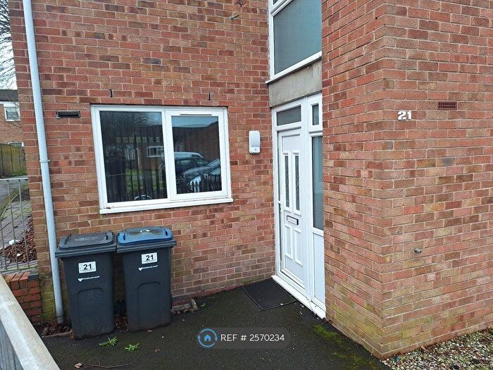 3 Bedroom Semi-Detached House To Rent In Nugent Close, Birmingham, B6