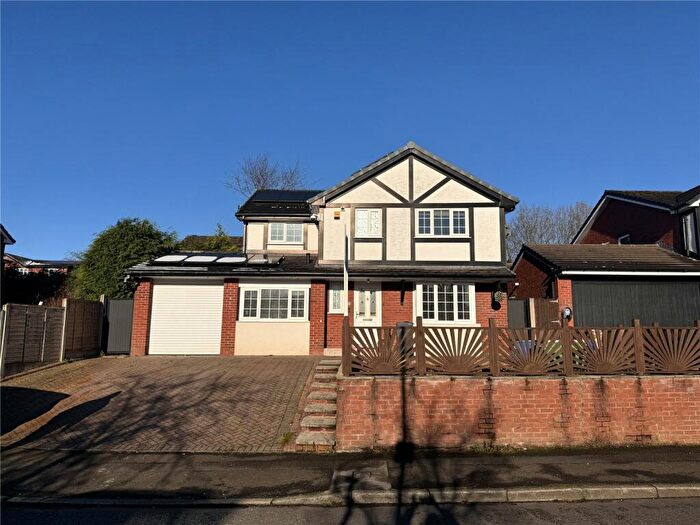 4 Bedroom Detached House To Rent In Dell Side Way, Rochdale, Greater Manchester, OL12