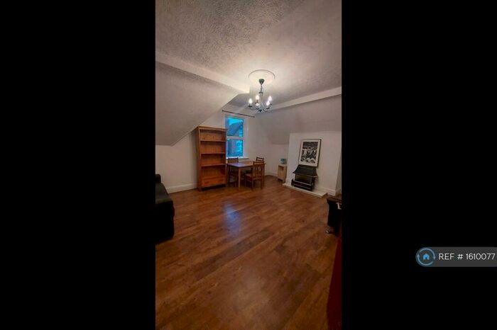 1 Bedroom Flat To Rent In Milford Road, Birmingham, B17