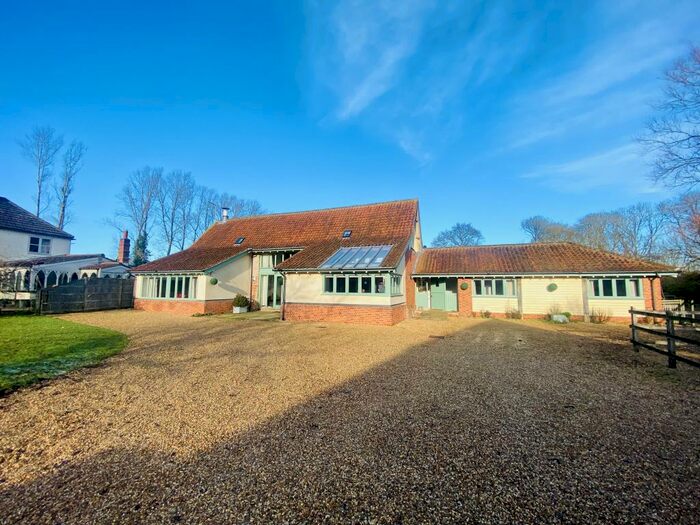 5 Bedroom House To Rent In The Hill, Swanton Abbott, NR10