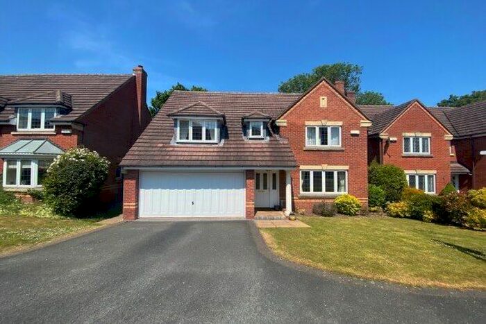 4 Bedroom Property To Rent In Ogley Vale, Burntwood, WS7