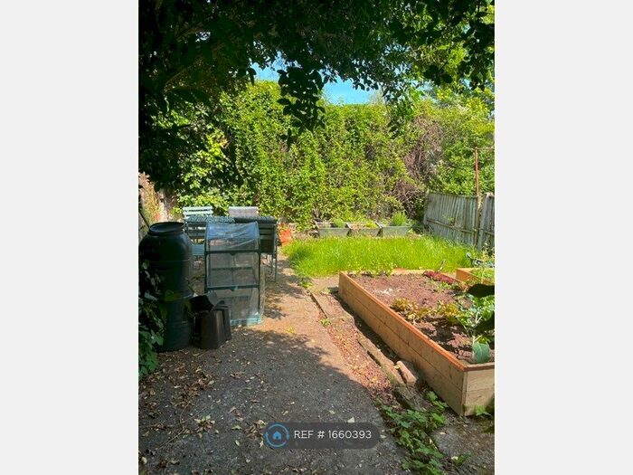 1 Bedroom Flat To Rent In Perth Road, London, N4