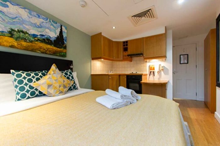 Studio To Rent In Cartwright Gardens, Bloomsbury, WC1H
