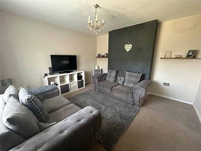3 Bedroom End Of Terrace House For Sale In Dene View, Stanley, County Durham, DH9