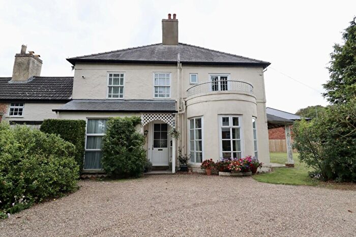 7 Bedroom Semi-Detached House For Sale In Willingham Road, Market Rasen, LN8