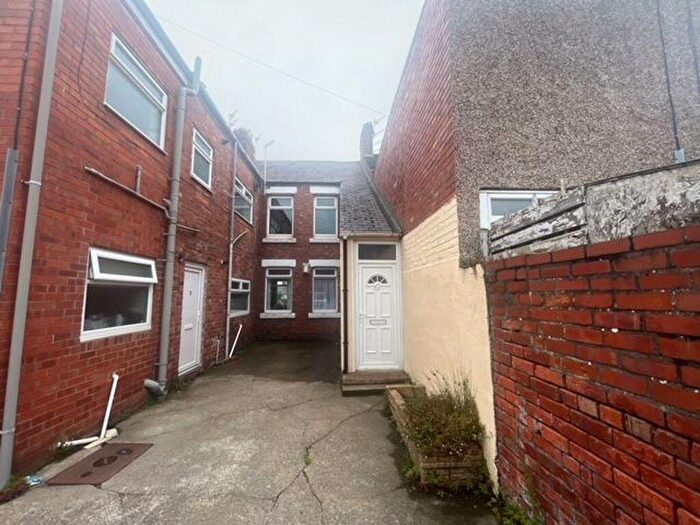 2 Bedroom Flat To Rent In Liddles Street, Bedlington, NE22