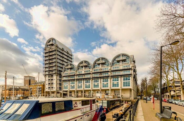 1 Bedroom Flat For Sale In Sweden Gate, Canada Water, London, SE16