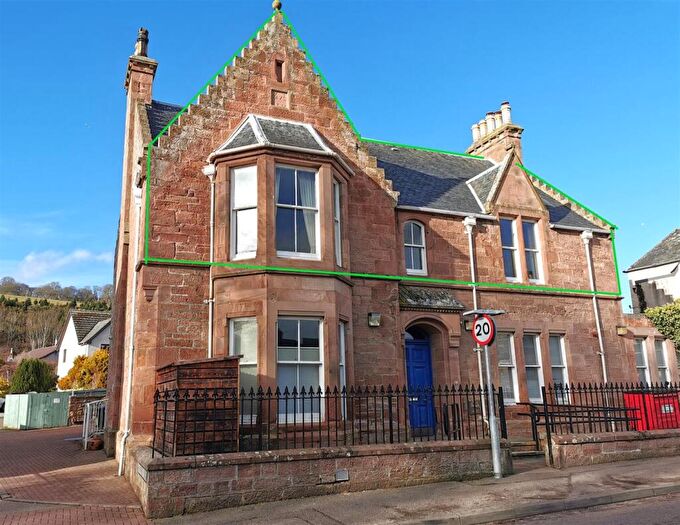 4 Bedroom Apartment For Sale In High Street, Fortrose, IV10
