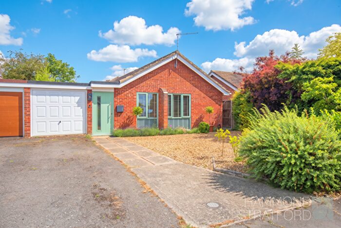 2 Bedroom Detached Bungalow For Sale In Firs Road, Hethersett, NR9