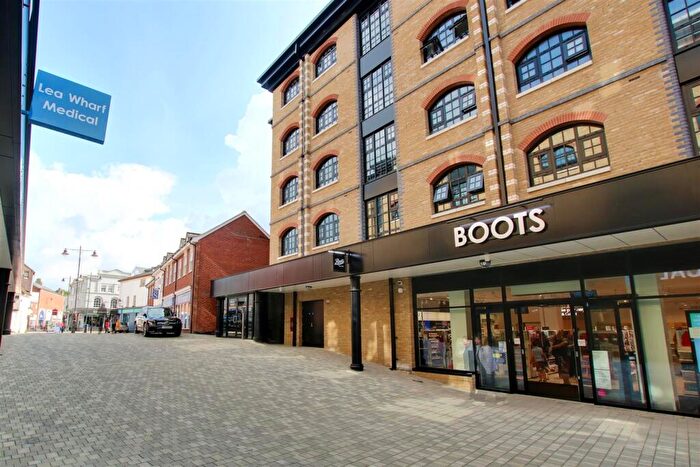 1 Bedroom Flat To Rent In Tallow Wharf, Bircherley Green, Hertford, SG14