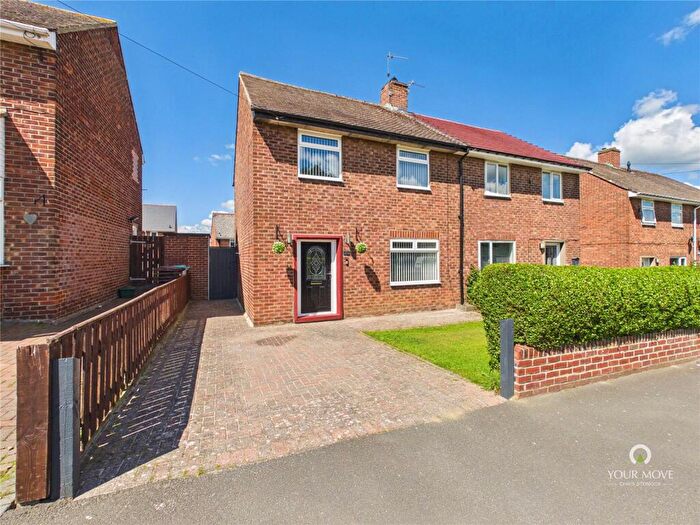 3 Bedroom Semi-Detached House For Sale In Essex Avenue, Moorside, Consett, Durham, DH8