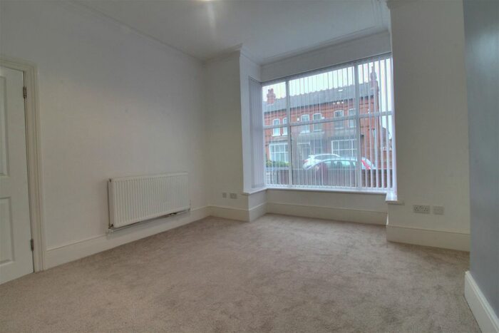 4 Bedroom Terraced House To Rent In Willows Crescent, Cannon Hill, Edgbaston, B12