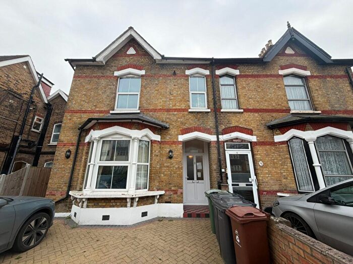 1 Bedroom Flat To Rent In Prospect Hill, E17