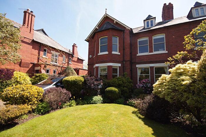6 Bedroom Semi Detached House To Rent In Kilmorey Park, Chester, Cheshire, CH2