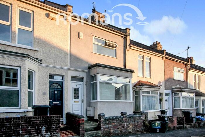 3 Bedroom Terraced House To Rent In Elmdale Road, Bedminster, Bristol, BS3