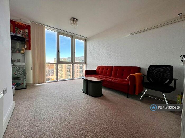 1 Bedroom Flat To Rent In Kd Tower, Hemel Hempstead, HP1