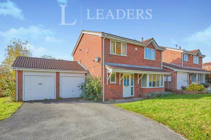 4 Bedroom Property To Rent In Earls Crescent, Oakwood, DE21