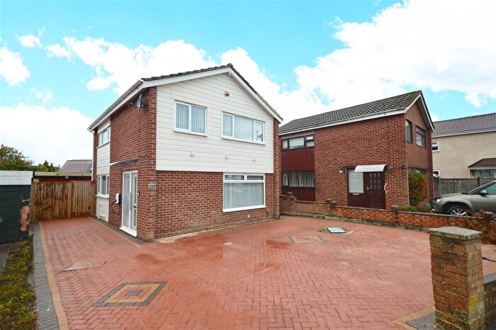 3 Bedroom Detached House For Sale In Ladman Road, Stockwood, Bristol, BS14