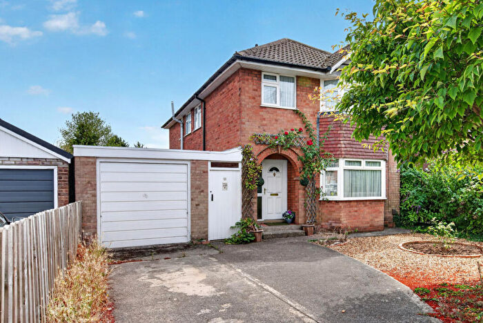 4 Bedroom Detached House For Sale In Woodland Avenue, Barton Seagrave, NN15
