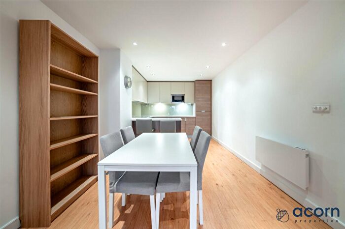 1 Bedroom Apartment For Sale In Croft House, Heritage Avenue, London, NW9