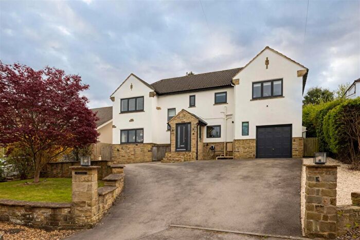 5 Bedroom Detached House For Sale In Briarcroft, Langwith Valley Road, Collingham, LS22