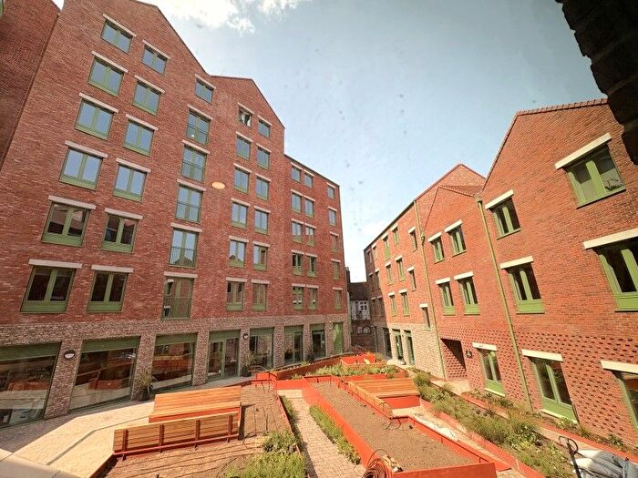 Studio To Rent In Bury Street, Guildford, GU2