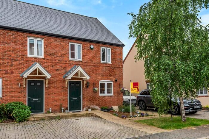 2 Bedroom End Of Terrace House To Rent In Catterick Road, Bicester, OX26