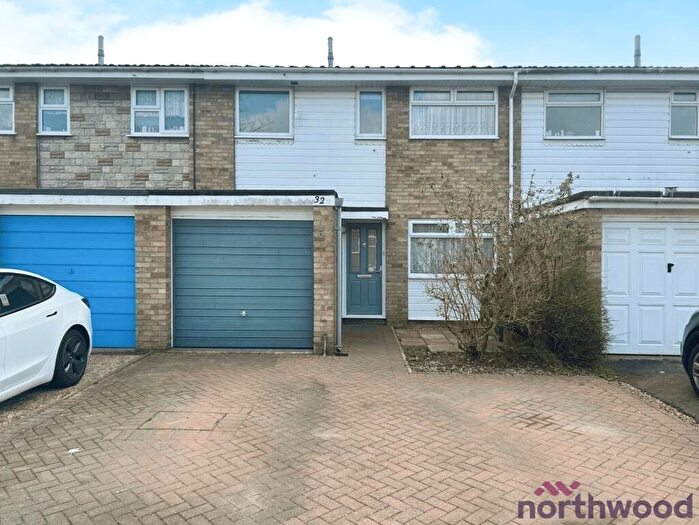 3 Bedroom Terraced House To Rent In Havengore, Chelmsford, CM1