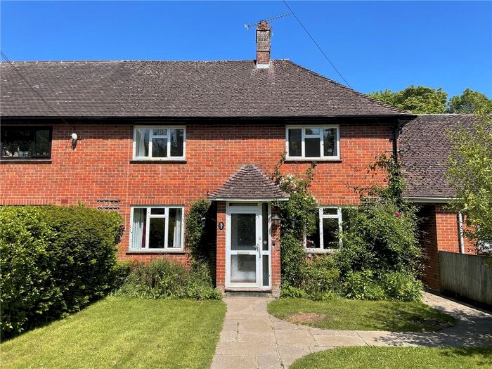 3 Bedroom Detached House To Rent In Cricket Close, Crawley, Winchester, Hampshire, SO21