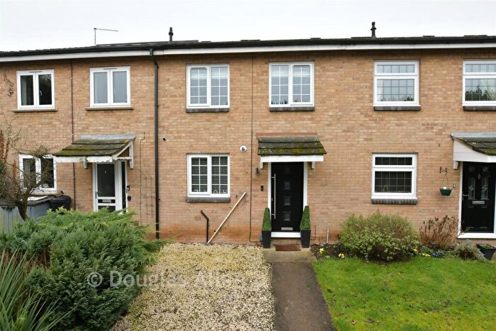 3 Bedroom Terraced House For Sale In Latimer Drive, Steeple View, Basildon, Essex, SS15