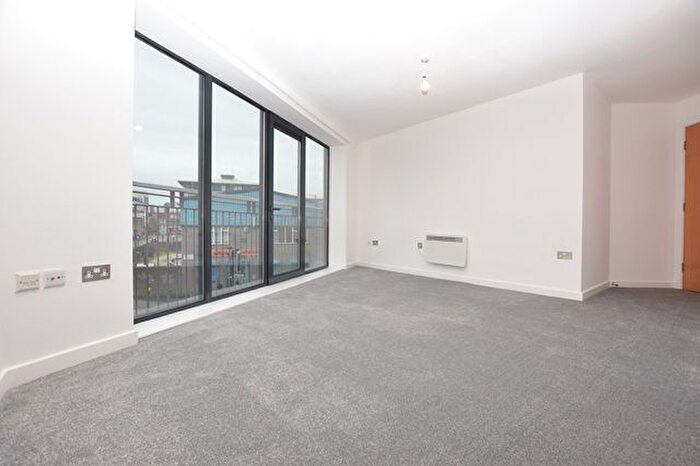 2 Bedroom Flat To Rent In Shoreham Street, Sheffield, S1