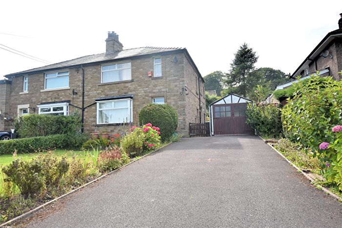 3 Bedroom Semi-Detached House For Sale In Whaley Bridge, High Peak, SK23