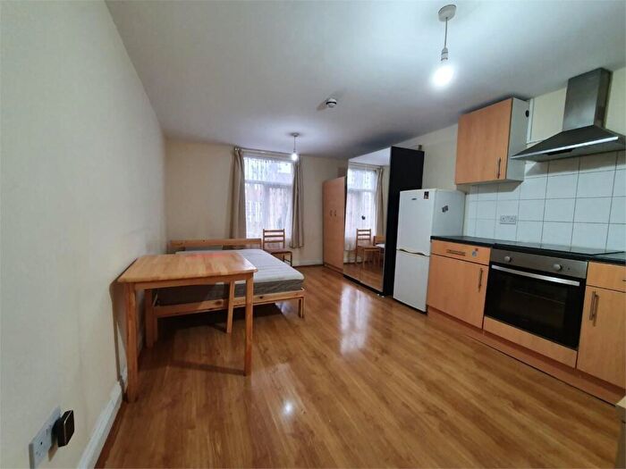 Studio To Rent In Inman Road, London, NW10