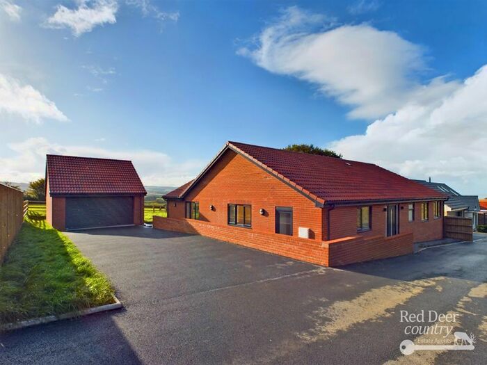 4 Bedroom Detached Bungalow To Rent In Staple Lane, West Quantoxhead, Taunton, TA4