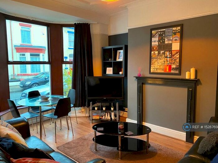 4 Bedroom Terraced House To Rent In Blantyre Road, Liverpool, L15