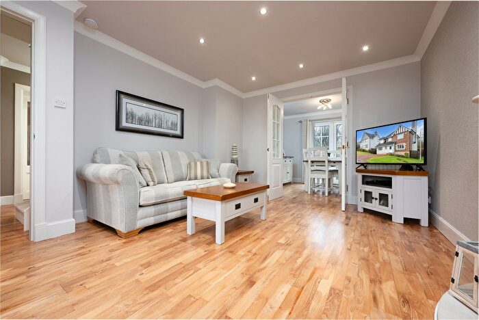 4 Bedroom Detached House For Sale In Blairbeg Place, Gourock, PA19